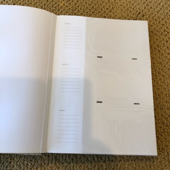 Vintage photo album for 4” x 6” photos. Good used condition - Picture 4 of 5